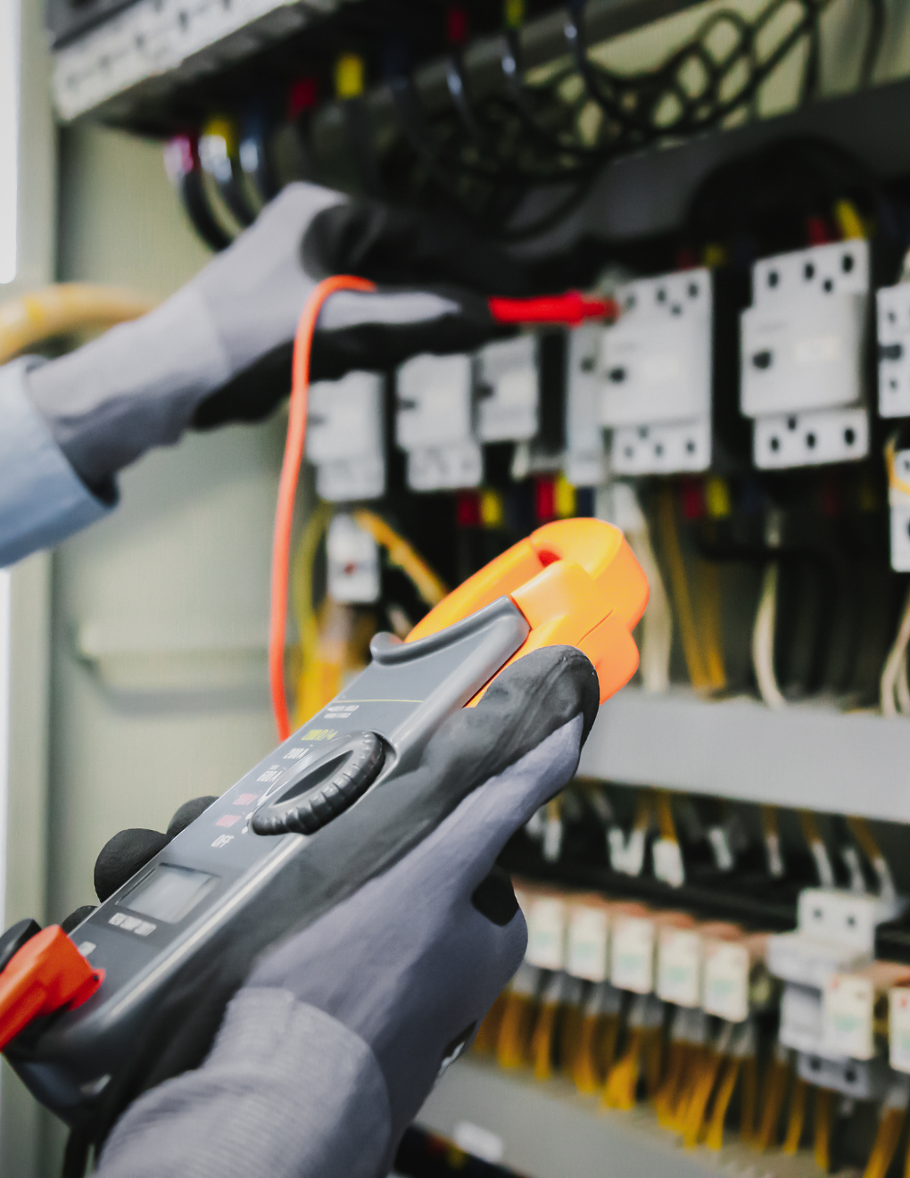 Eletricidade e Instalações Elétricas